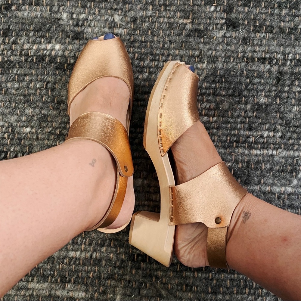 Bryr Studio Miranda Peep Toe clogs